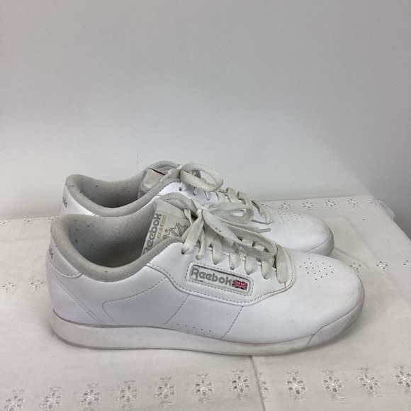🔸 Classic Reeboks - Picture 1 of 6
